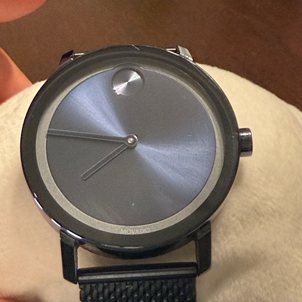 Movado Bold Evolution Men's Watch - Swiss Quartz Movement,Mesh Bracelet
